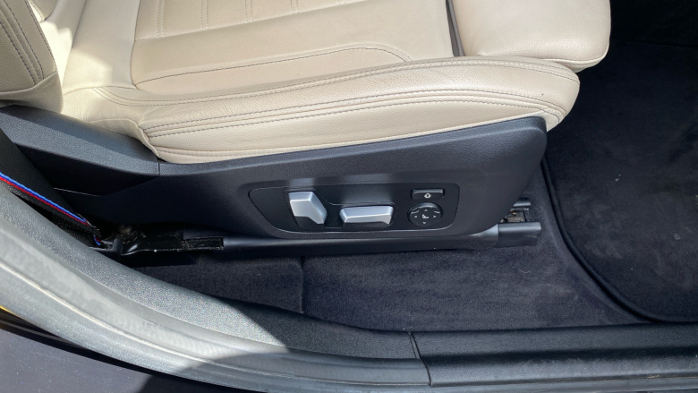 BMW iX3 210kW M Sport Pro 80kWh 5dr Auto Electric Estate